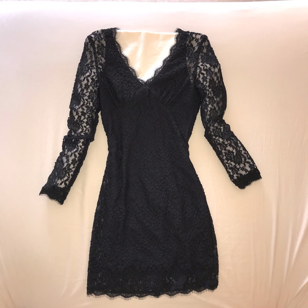 Adrianna Papell black evening dress